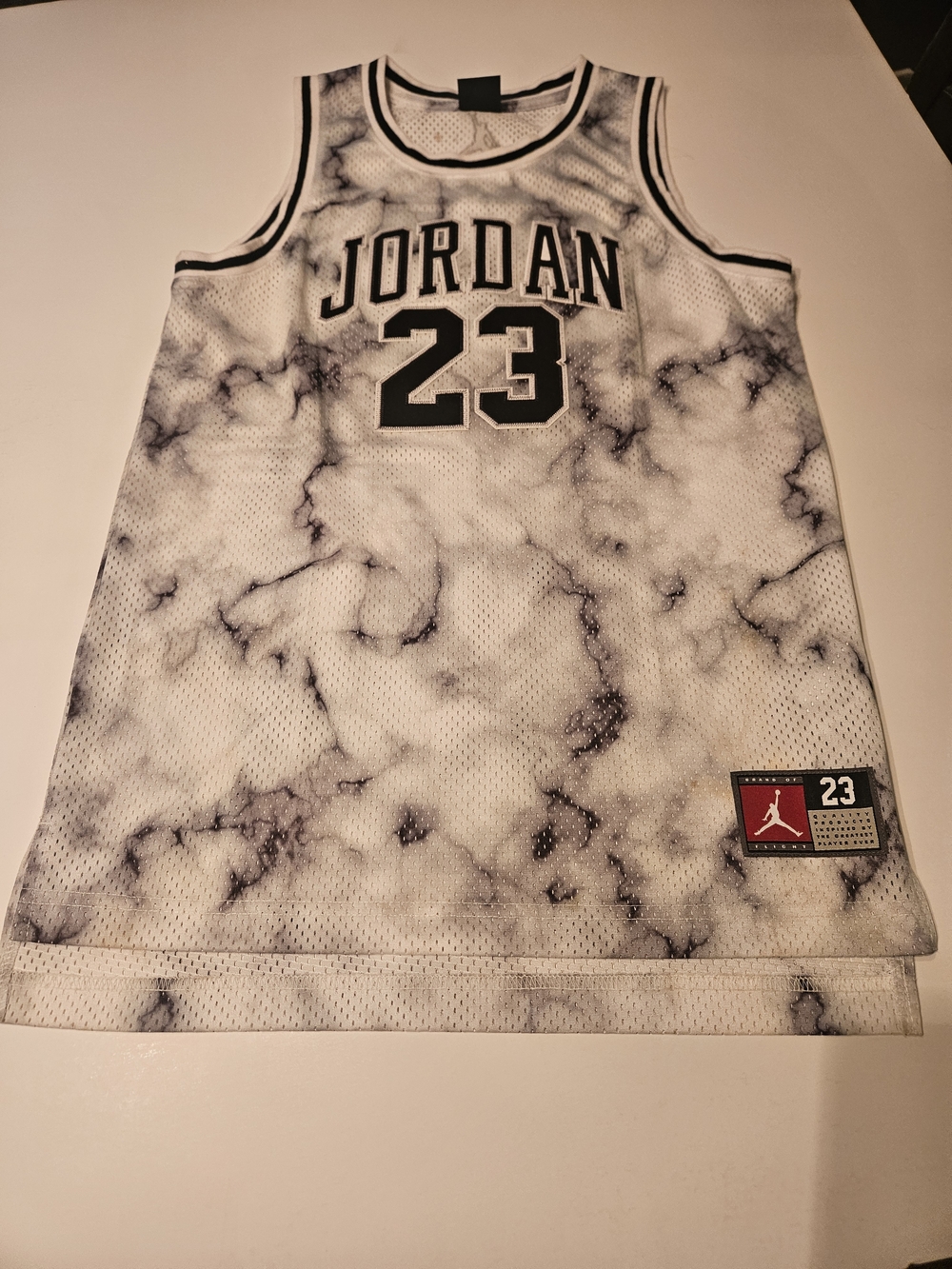 Jordan 23 Marble Print Basketball Jersey - White/Black